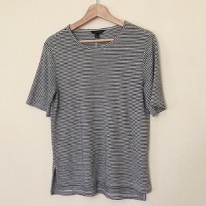 Banana Republic •striped tee•